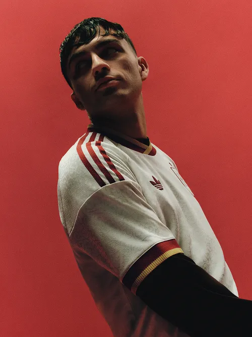 スペイン代表 ユニフォーム