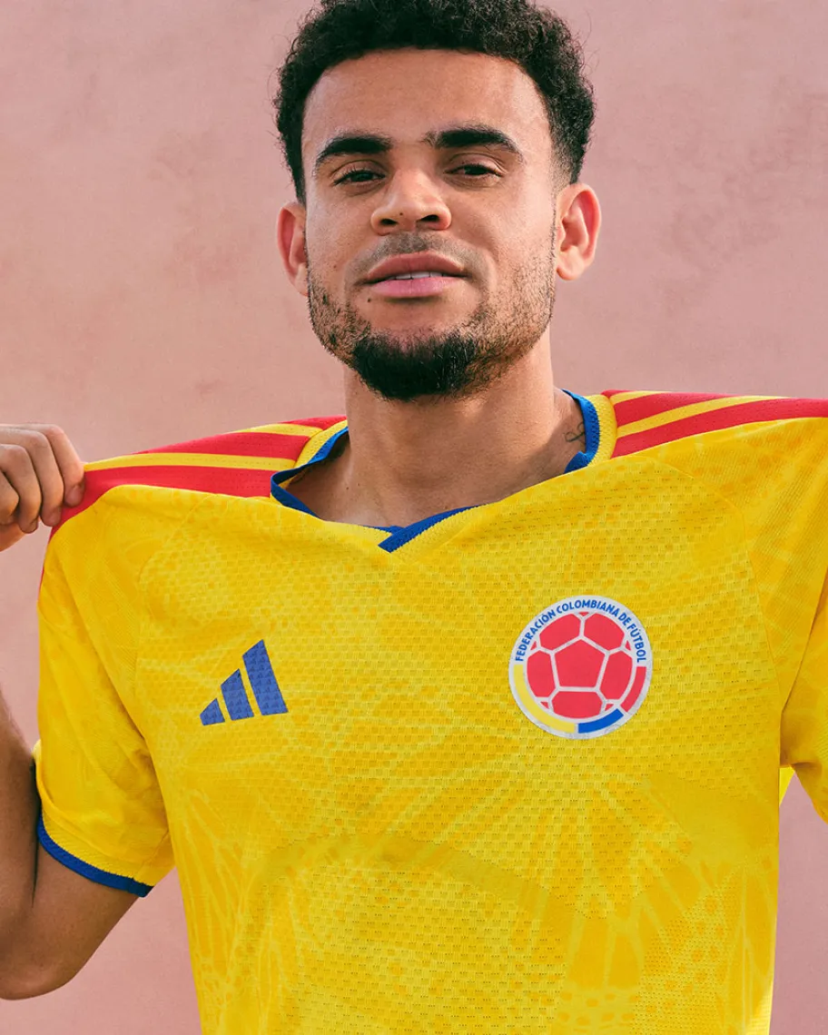 コロンビア代表 ユニフォーム
