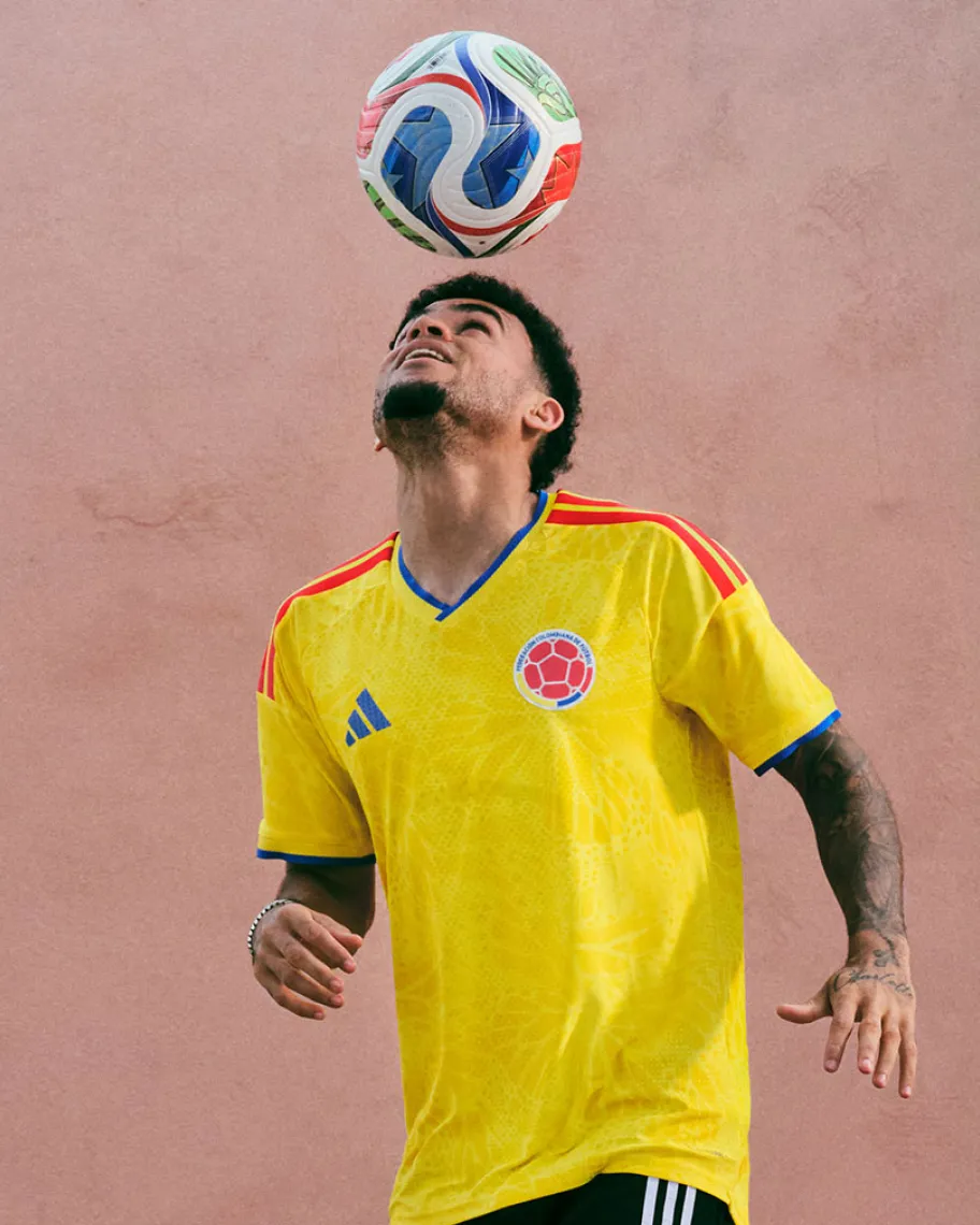 コロンビア代表 ユニフォーム