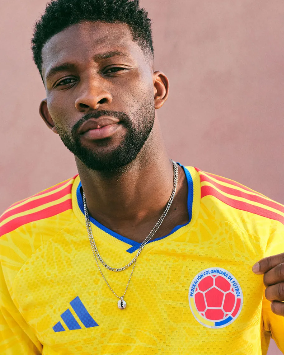 コロンビア代表 ユニフォーム