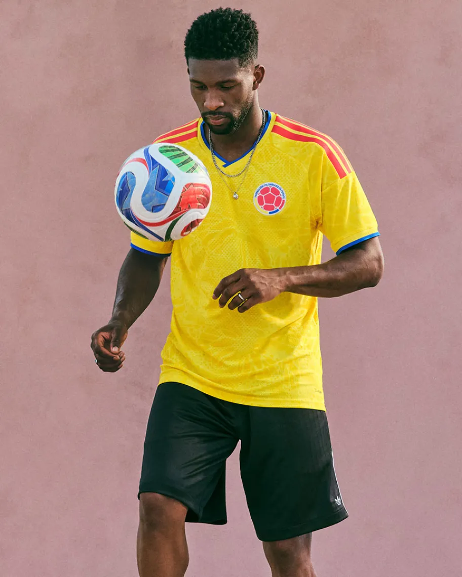 コロンビア代表 ユニフォーム