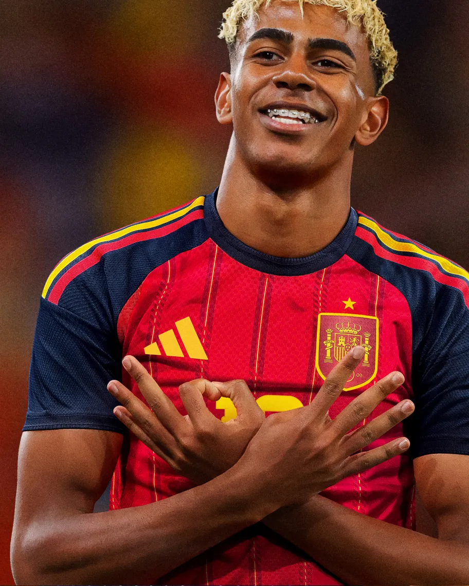 スペイン代表 ユニフォーム