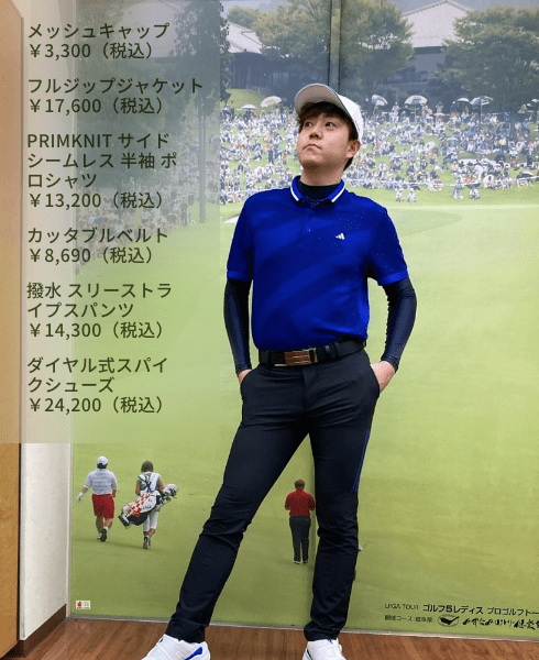 ダイヤル式スパイクシューズ￥24,200（税込）・撥水 スリーストライプスパンツ￥14,300（税込）・カッタブルベルト￥8,690（税込）・PRIMKNIT サイドシームレス 半袖 ポロシャツ￥13,200（税込）・フルジップジャケット￥17,600（税込）・メッシュキャップ￥3,300（税込）
