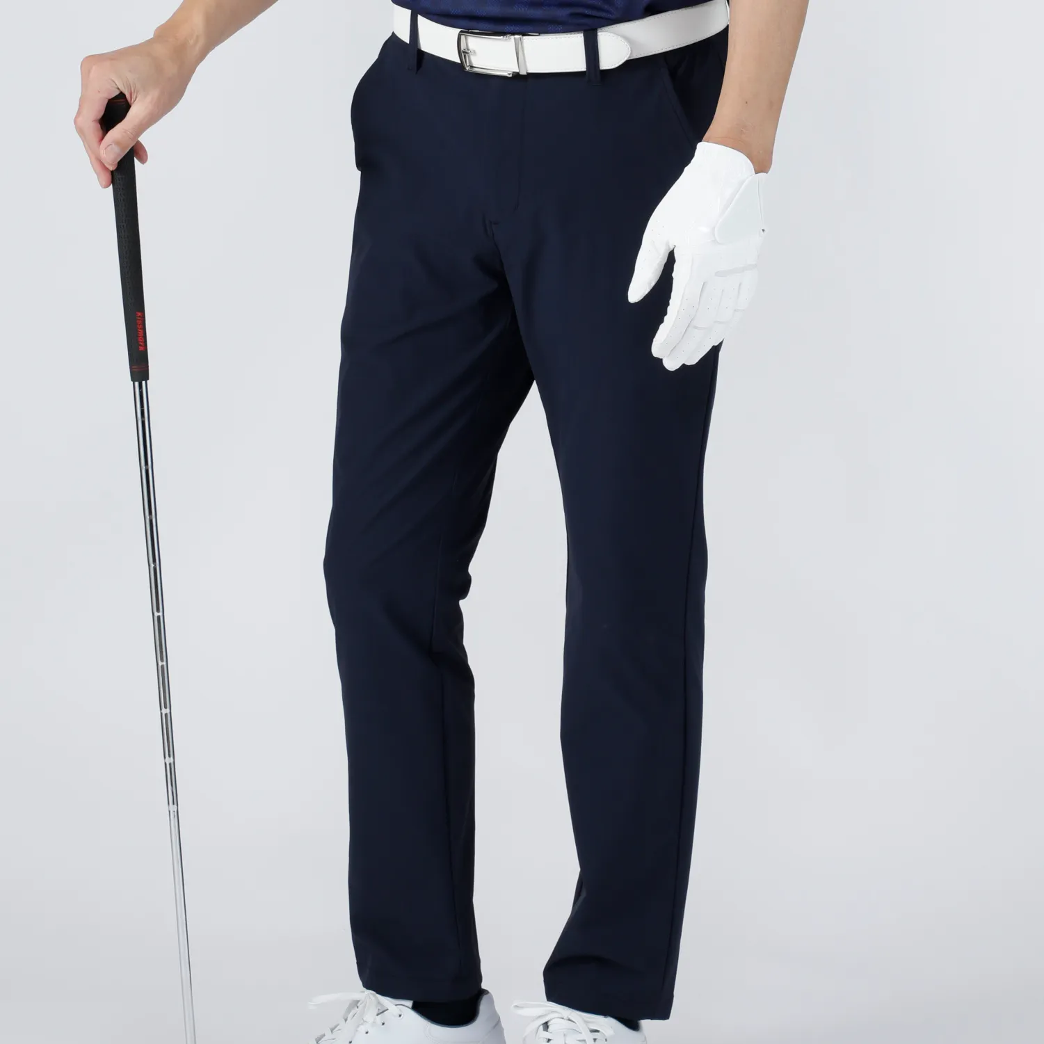 4wayストレッチクロップドテーパードパンツ