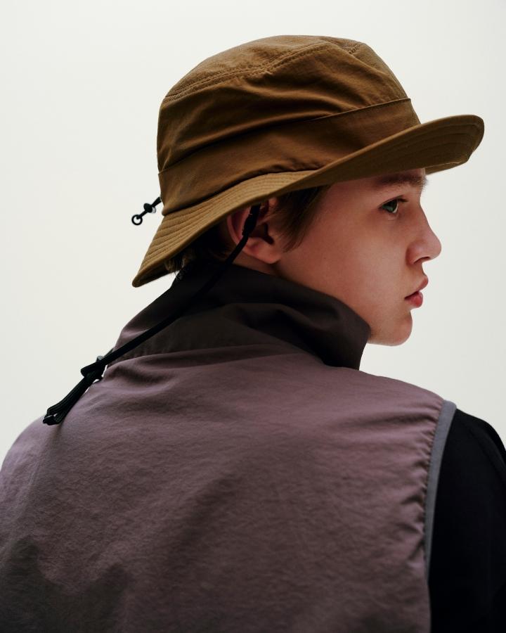 BUCKET HAT